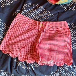 Lilly Pulitzer Buttercup Shorts, size 4